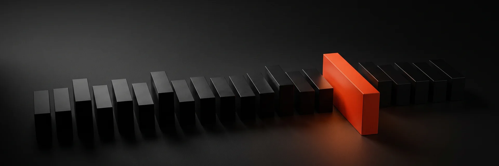 Rumbo: una fila de bloques negros con un bloque naranja más alto que se adelanta Rumbo: una fila de bloques negros con un bloque naranja más alto que se adelanta